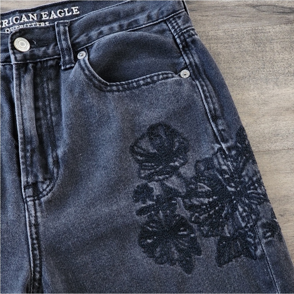 Aeo Mom Jeans - image 6